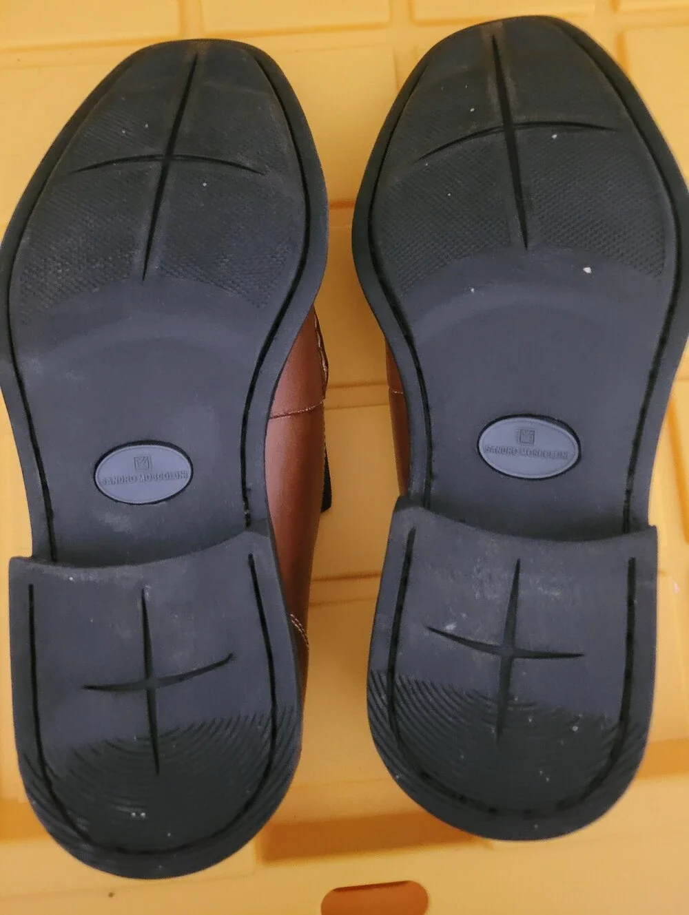 Sandro Moscoloni Allen Tan Size 10